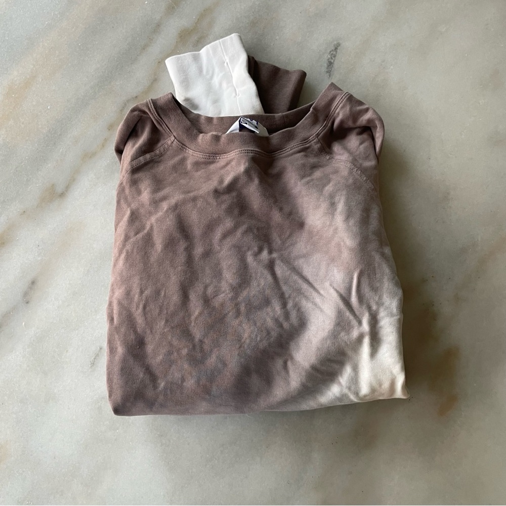 Joylab Brown to Cream Ombre Sweatshirt - Folded Casual Pullover size S